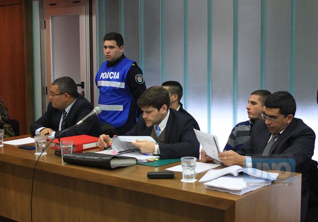 Juicio contra los supuestos autores del asesinato del docente de Paraná Claudio Vera. 