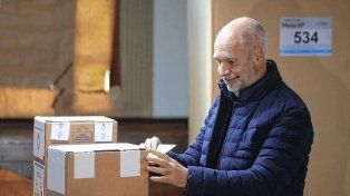 Horacio Rodríguez Larreta votó en la mañana del domingo, y llamó a la población a concurrir a las urnas.