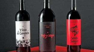 Un campeón con Colón estrenó su línea de vinos en honor al título
