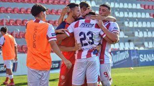 La reserva de Unión superó por penales a Atlético Tucumán y avanzó en los playoffs