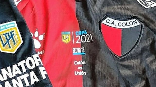 La Liga Profesional sortea en sus redes sociales la camiseta que usó Colón el último domingo en el Clásico.&nbsp;