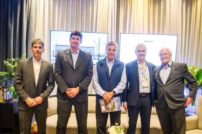 Patricio Arpini, Juan Martín Moyano, Juan Carlos Moyano, Marcelo Fernández Corti y Román Brunet.  