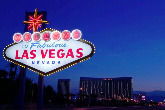Taxista honesto en Las Vegas devuelve bolso con 300 mil dólares