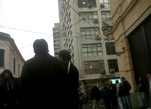 Manifestación y corte de tránsito en el microcentro santafesino