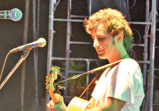 Coti tocó en Concordia