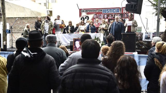 El palco en Salta 2141. Dolor