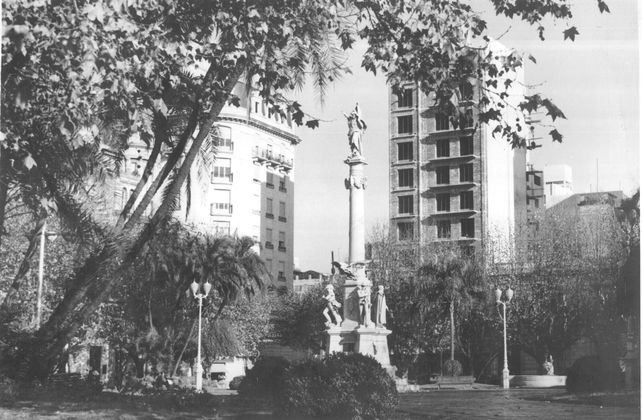 La nueva metamorfosis de la histórica plaza 25 de Mayo