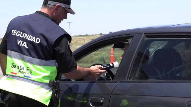 Alcohol cero: propondrán que los conductores ebrios vuelvan a rendir para recuperar su carné