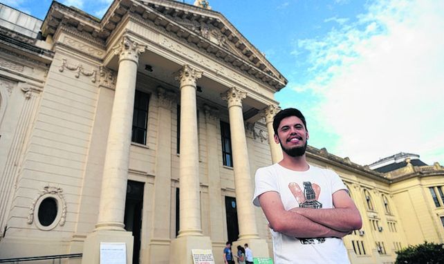 talento local. Alan Altamirano dejó bien parada a la UNR.