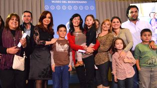 Unas 16.338 familias santafesinas podrán acceder a su crédito Procrear