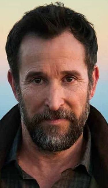 Quién es Noah Wyle, el actor de 55 años elegido el hombre más sexy del mundo