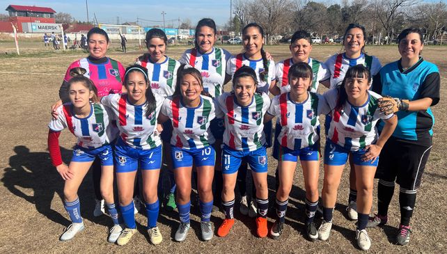 Copa Federación 2026. El equipo femenino de Mitre de Pérez sale a representar a su ciudad y a la Asociación Rosarina de Fútbol&nbsp;