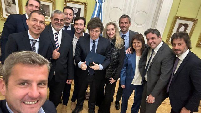 Los radicales que apoyaron el veto fueron Martín Arjol