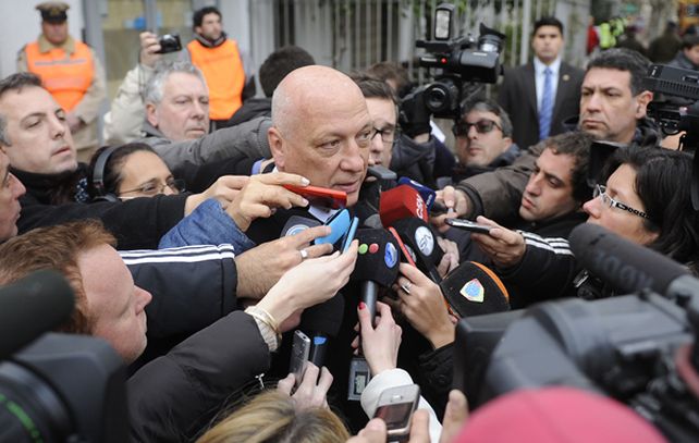 Bonfatti dijo que los incidentes de hoy en los supermercados los causaron delincuentes