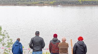 Intenso rastrillaje al Paraná: aún no hallan a cuatro desaparecidos
