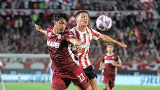 Lanús se hizo fuerte en La Plata.