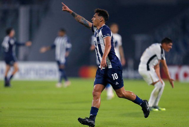 Talleres ganó de local.