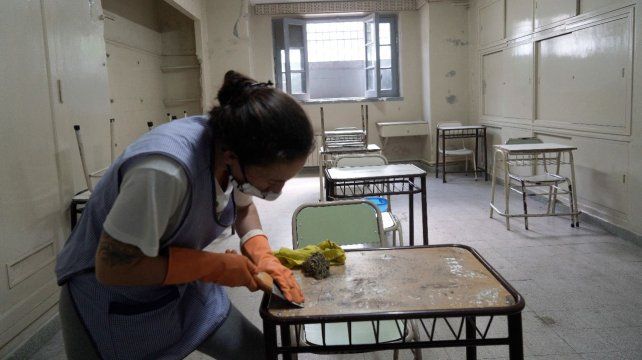 Las escuelas se preparan para el regreso a las clases presenciales.