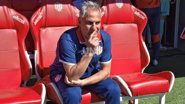 Madelón, tras empatar con Huracán: No fuimos el Unión al que estamos acostumbrándonos Madelón, tras empatar con Huracán: No fuimos el Unión al que estamos acostumbrándonos