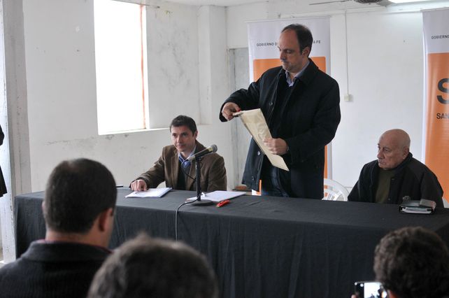 Programa de reconstrucción: ocho ofertas para reparar los pavimentos de hormigón Programa de reconstrucción: ocho ofertas para reparar los pavimentos de hormigón