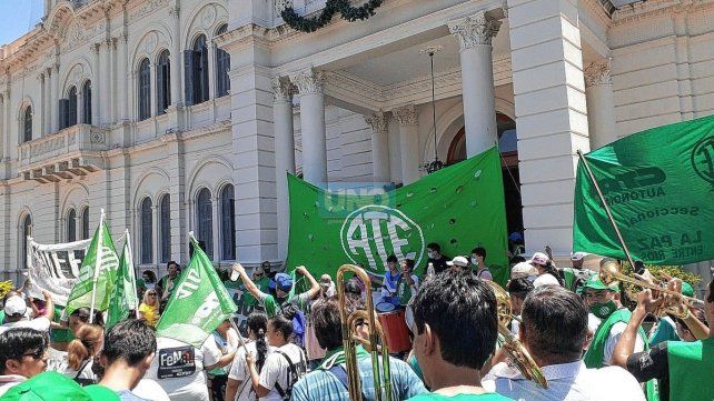 Las dependencias del Estado provincial&nbsp;cesarán sus actividades