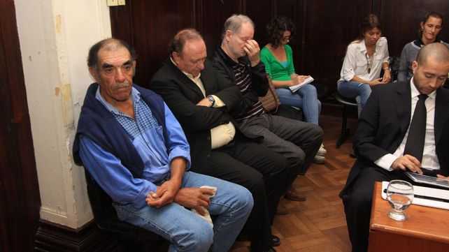 Tiene casi 70 años y diabetes, pero para la Justicia aún es peligroso que salga de prisión