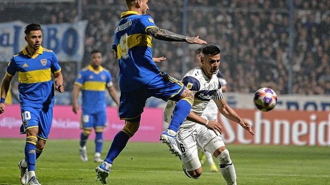El duelo entre Gimnasia y Boca se reanudará el miércoles 19