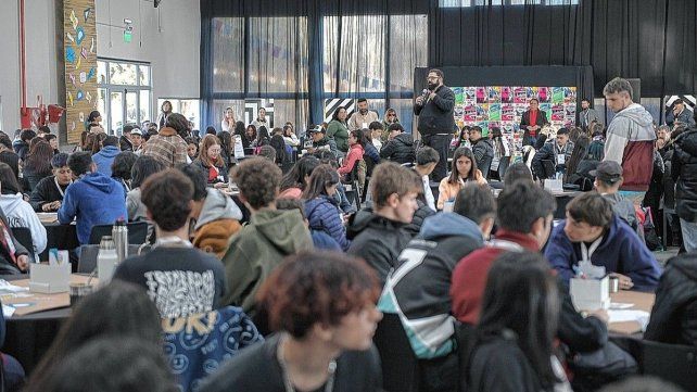 Estudiantes podrán crear proyectos para transformar la ciudad en la segunda edición del Ideatón Paraná 360.