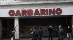 El local de Peatonal Córdoba y el resto de las sucursales hoy no abrió sus puertas. El local de Peatonal Córdoba y el resto de las sucursales hoy no abrió sus puertas.