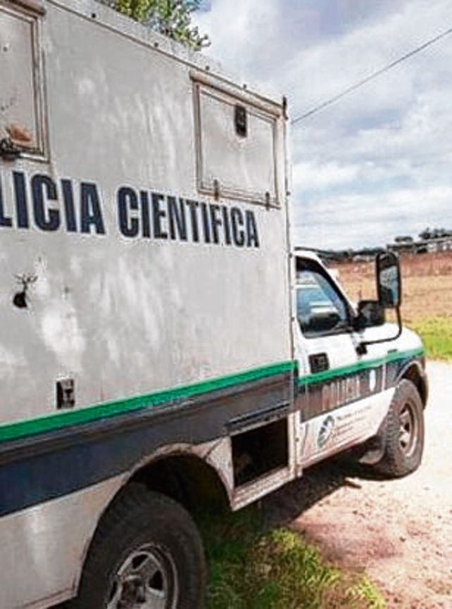 atroz. Lo mataron y mutilaron.