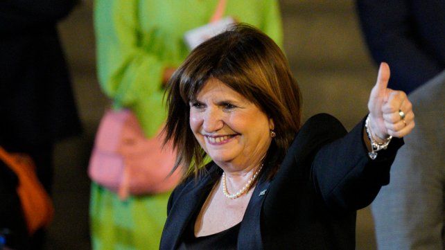 Bullrich ganó el primer round y celebró en redes sociales