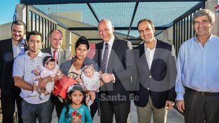 Bonfatti entregó 24 viviendas