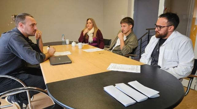 Debate rumbo al Concejo: solo tres candidatos se presentarán y hubo fuertes críticas por la ausencia de María Luengo