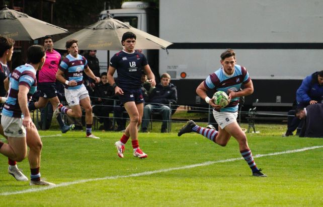 Plaza trabajó el partido con el line y el maul
