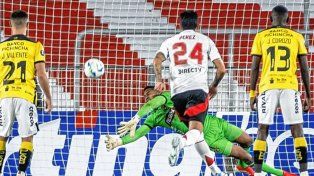 La racha negativa de River con los penales se estiró ante Barcelona de Ecuador
