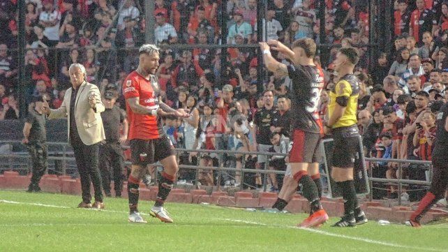 Qué chances tiene Damián Batallini de volver en Colón