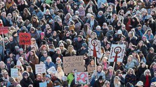 En Islandia, mujeres trabajadoras protagonizaron una jornada histórica para denunciar brecha salarial y violencia de género en el ámbito laboral