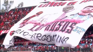 El gran homenaje de la hinchada de Newells a Leo Messi en el Coloso del Parque