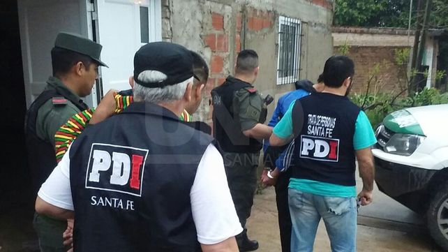 Se realizaron 10 allanamientos que terminaron con 5 detenidos, secuestro de armas y drogas