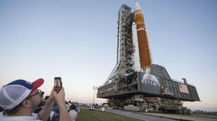 El regreso de una nave a la luna aguardará hasta fines de agosto