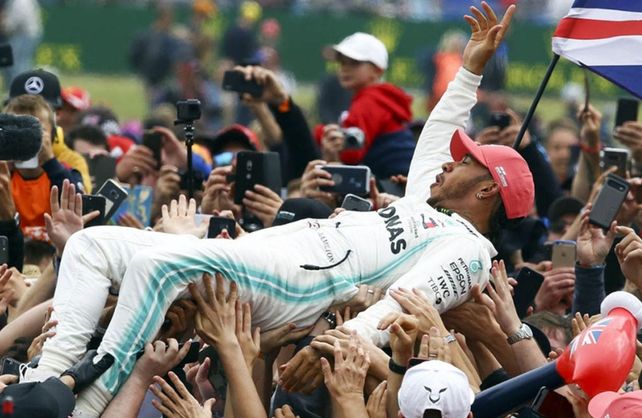 Hamilton se impuso en Silverstone