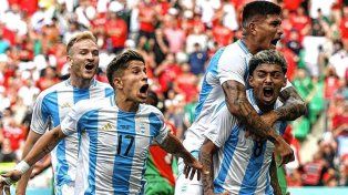 En VIVO: Argentina le está ganando a Ucrania con un golazo de Thiago Almada
