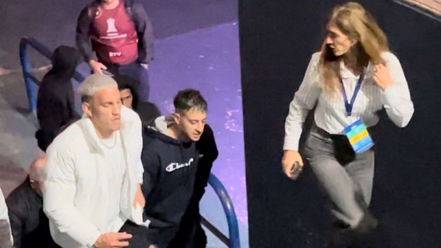 Enzo Copetti ingresando al estadio de Central