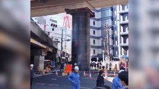 Como en Mario Bros.: una gigantesca tubería afloró del piso en Japón