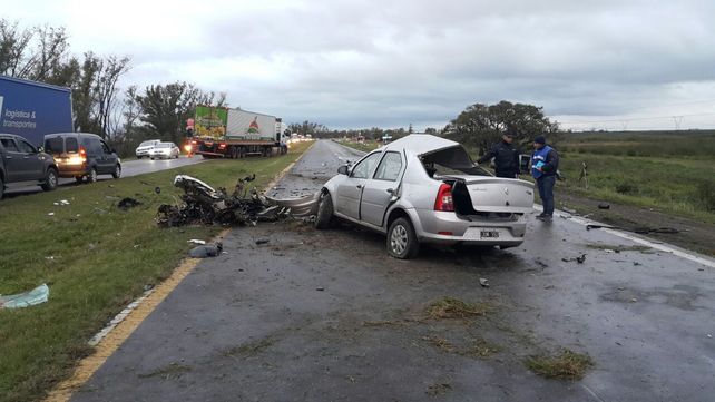 Accidente en Ruta 12: Dos personas fallecieron y cuatro resultaron heridas