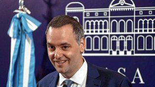 El gobierno no intervendrá ante la subida de los combustibles. Acentuará la ayuda social para los más porstergados