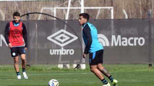 Unión, atento: Saravia, ausente y colgado en Belgrano