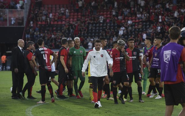 Tras cinco derrotas y una victoria en el Apertura, Mariano Soso dejó su puesto como DT de Newell's.