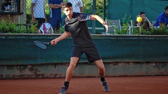 Ezequiel Simonit dio el batacazo en Brasil