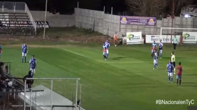 Brown le dio otro duro golpe al Decano que quedó al borde del descenso